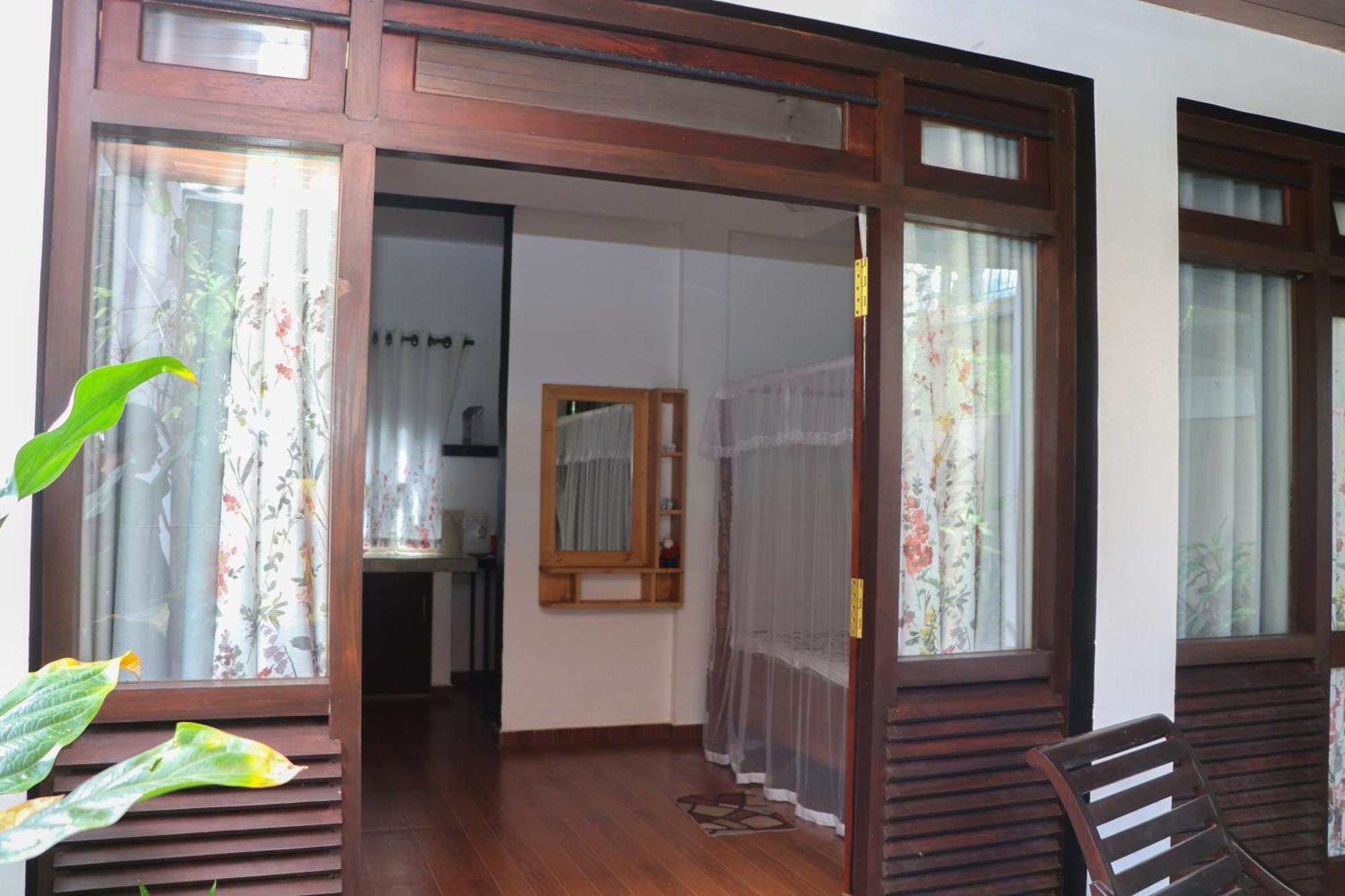Villa A & A Hikkaduwa Exterior photo